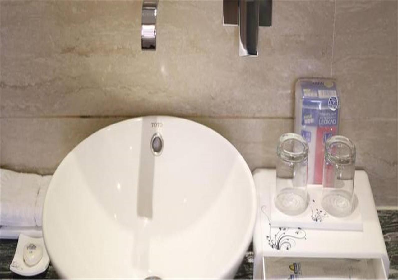 Days Inn Hotspring Xiamen Exterior foto
